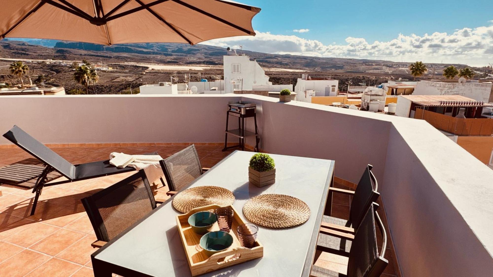 Click & Guest -terrace With Sea And Mountain Views