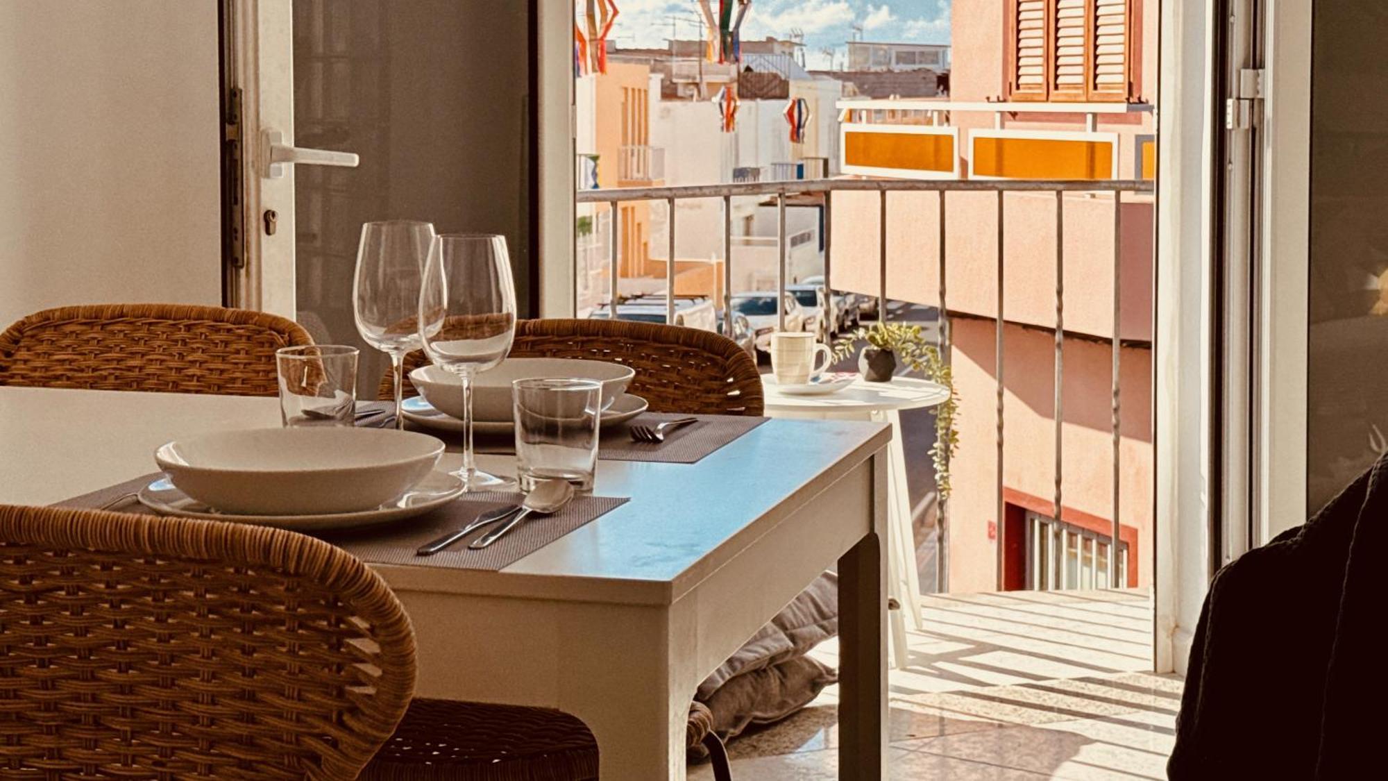 Сasa de vacaciones Click & Guest -terrace With Sea And Mountain Views *