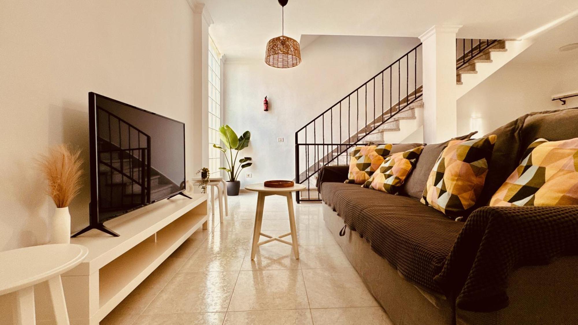 Click & Guest -terrace With Sea And Mountain Views Сasa de vacaciones San Bartolomé