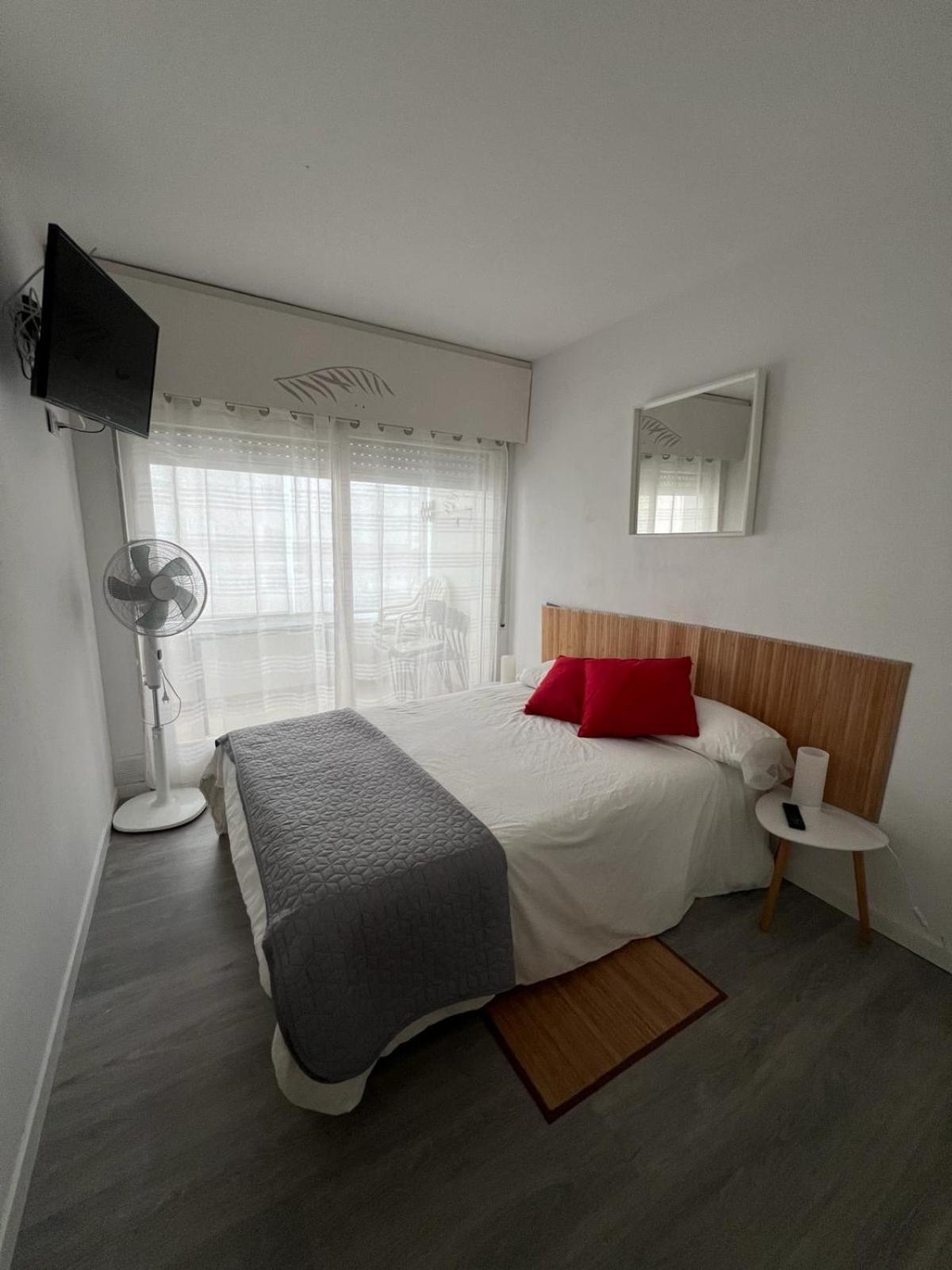 Apartamiento Vista Al Mar - Holiday Center En Apartamento