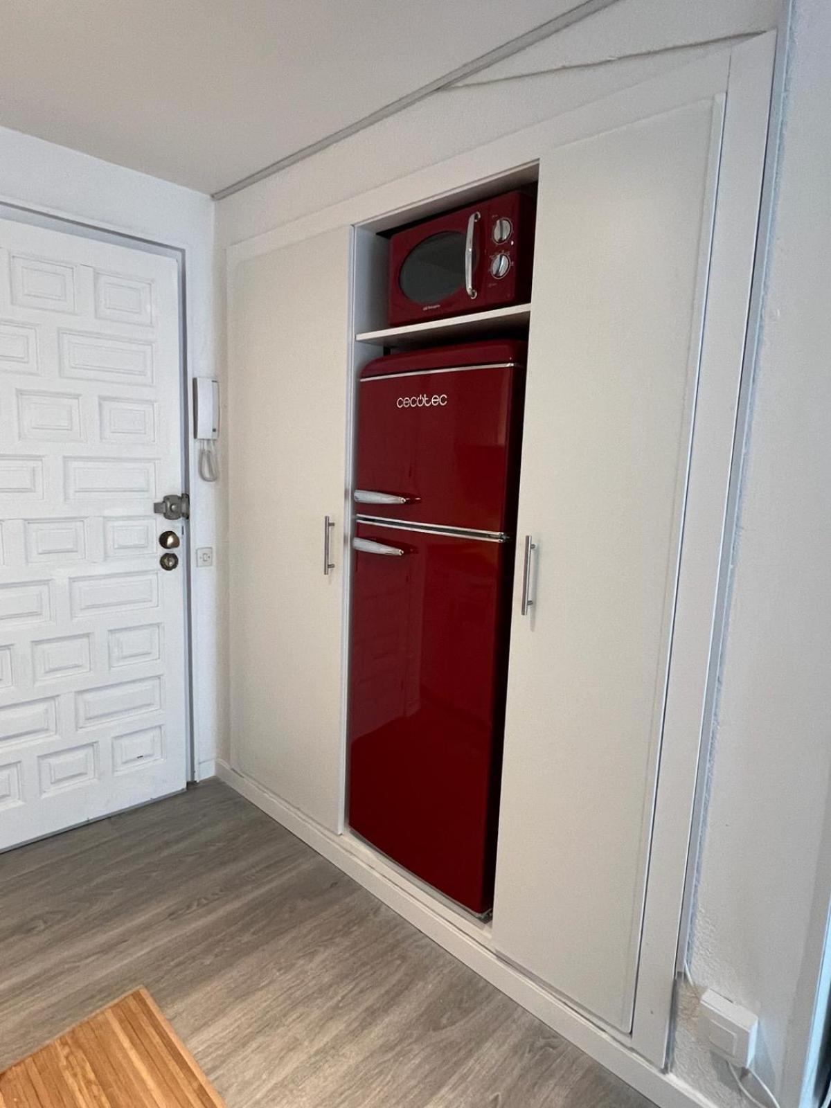 Apartamiento Vista Al Mar - Holiday Center En * Rosas