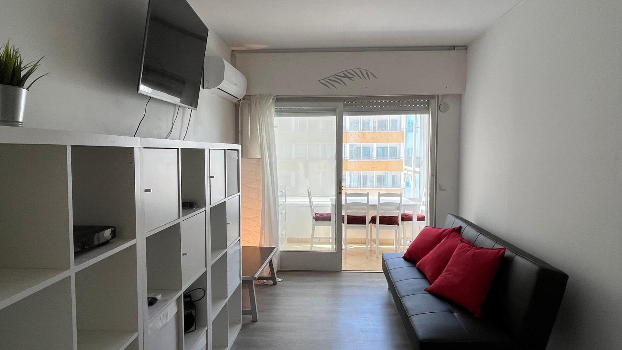 Apartamiento Vista Al Mar - Holiday Center En Apartamento Rosas