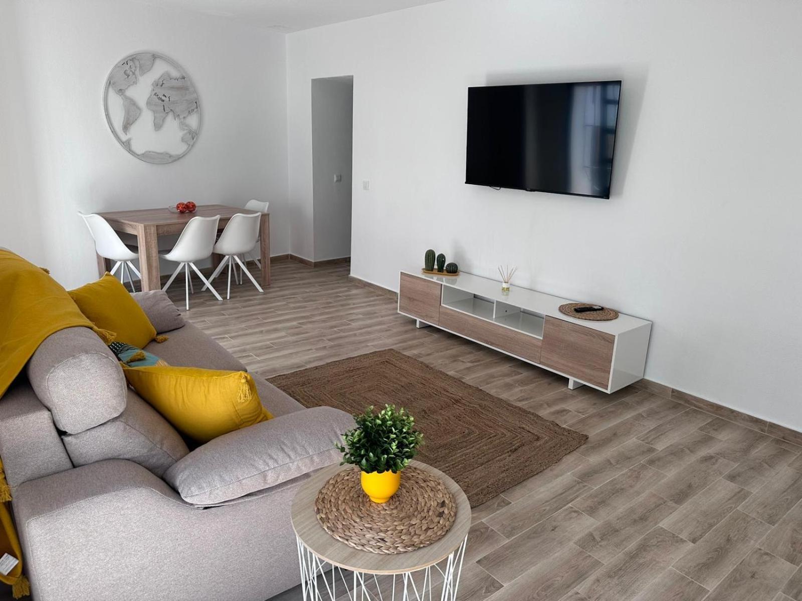 Solera Apartment *