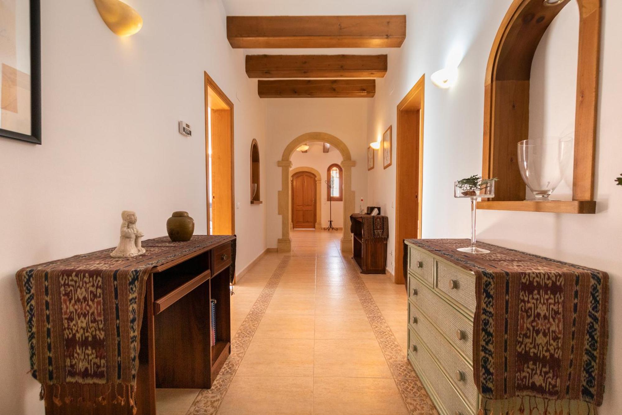 Lluca Villa *
