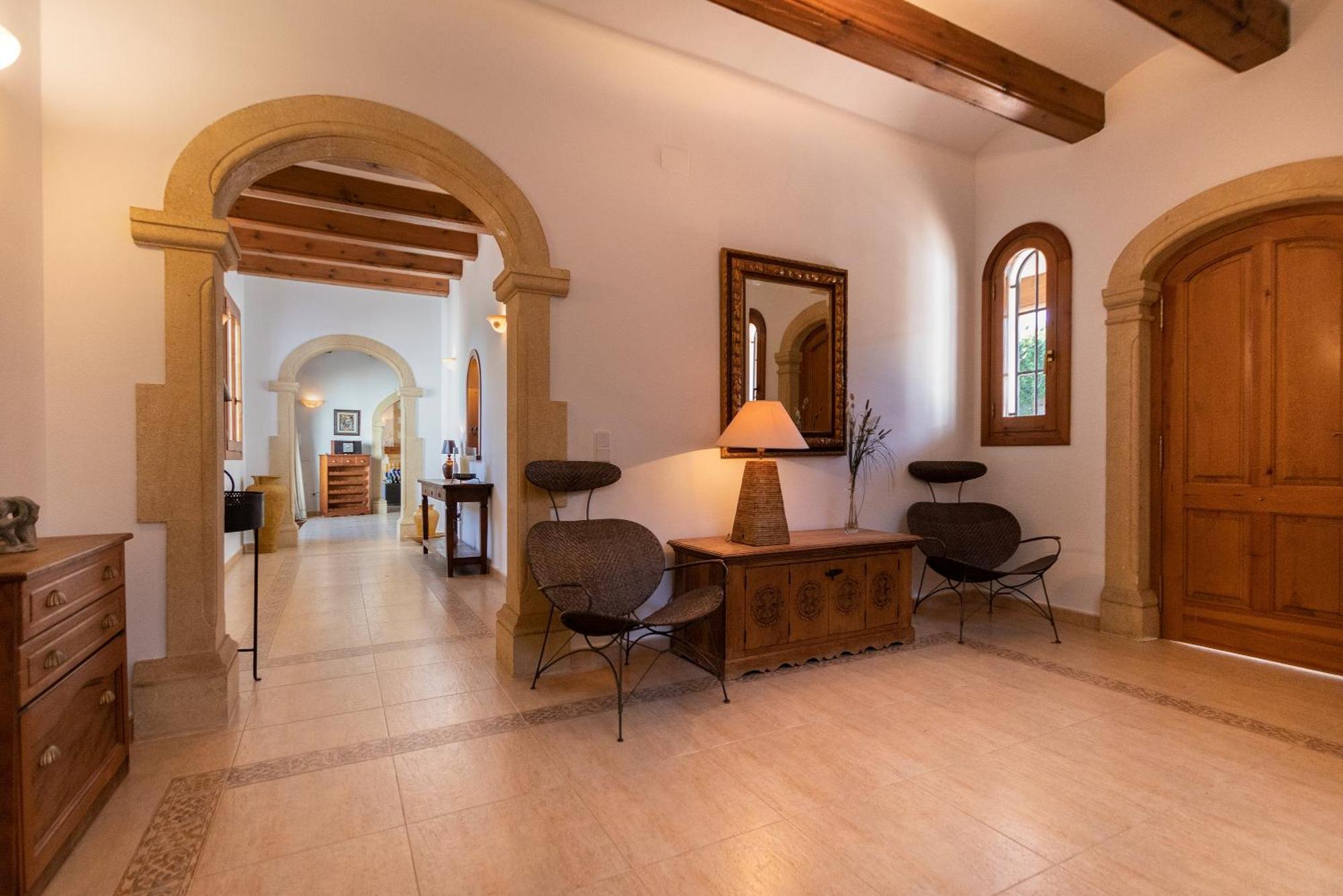 Lluca Villa