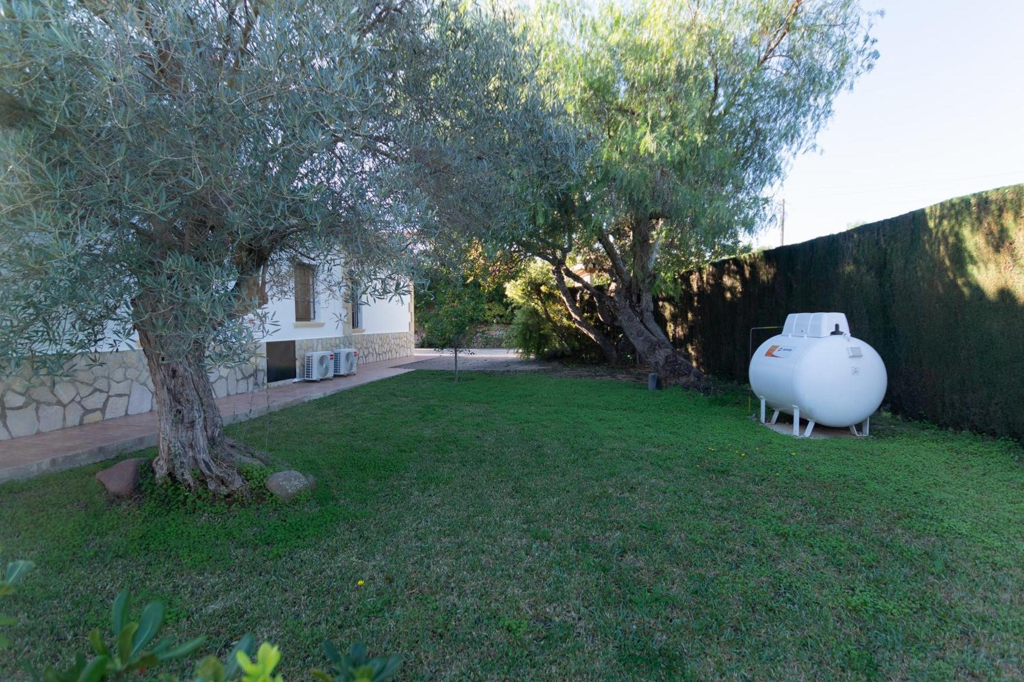 Lluca Villa *