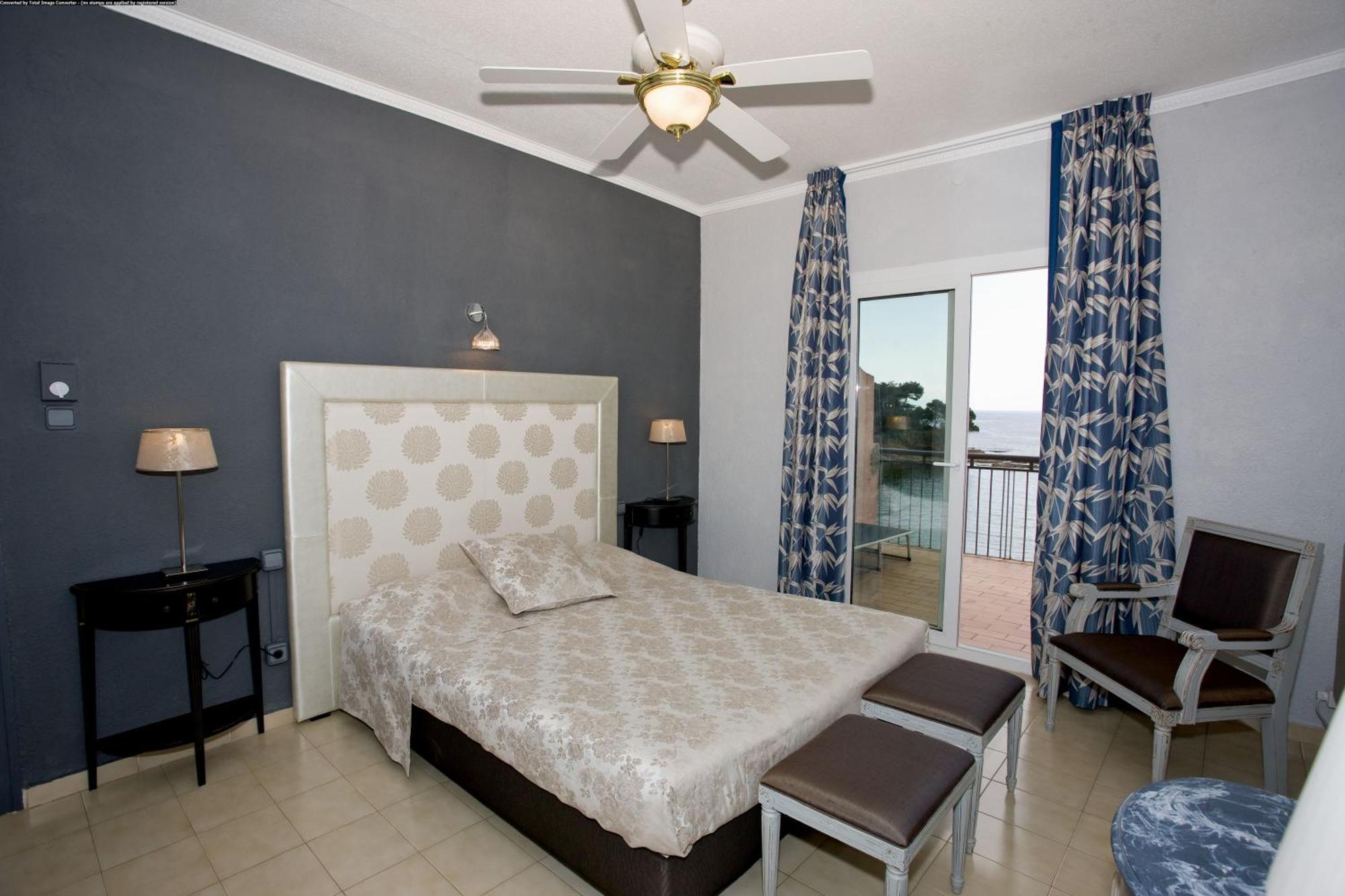 Hotel Grifeu 3*