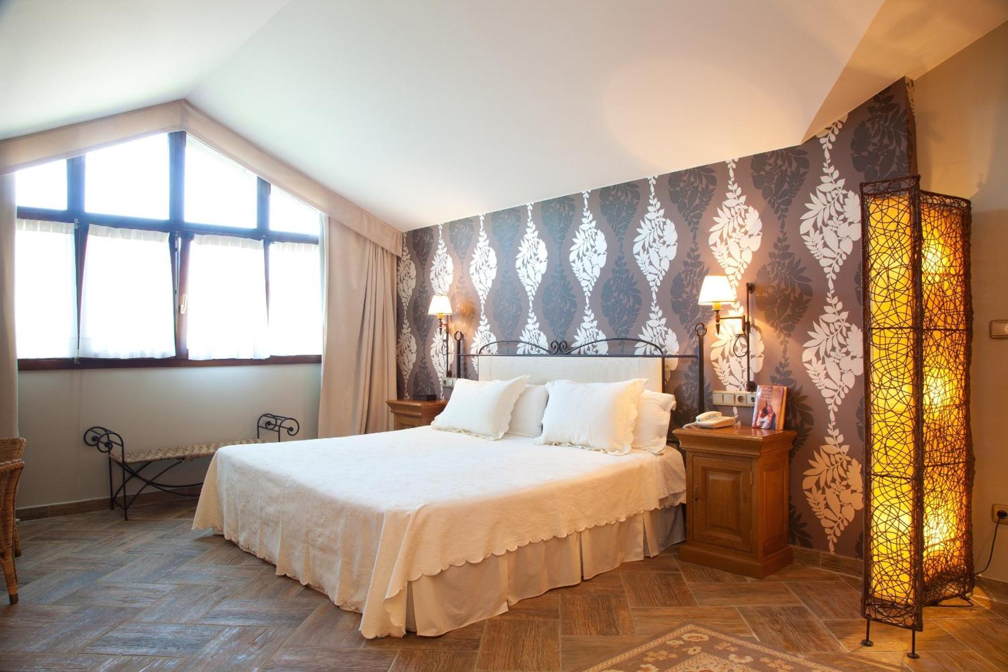 Katxi Hotel 2*