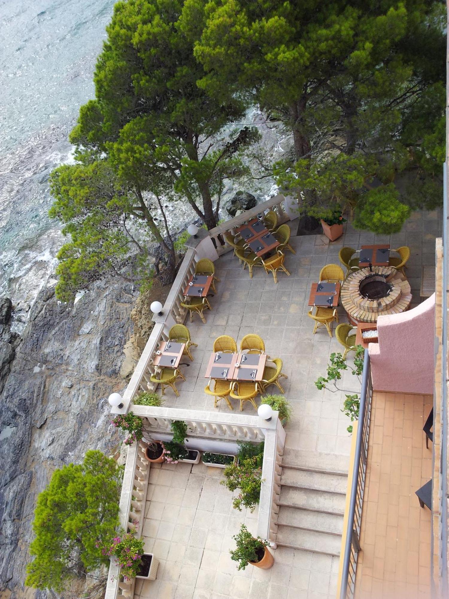 Grifeu Hotel 3*