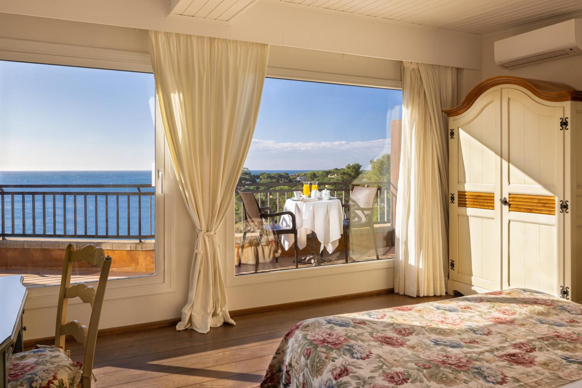 Blaumar Hotel