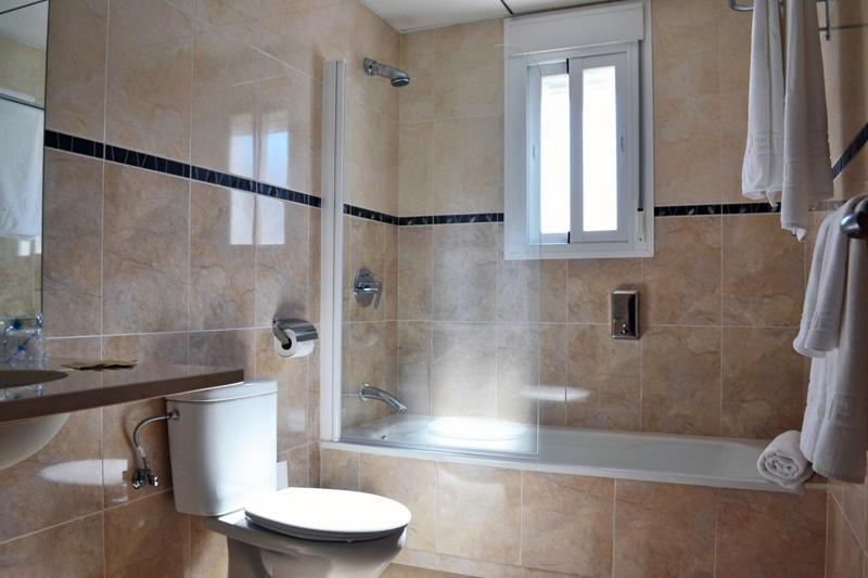 Hotel & Spa Plaza Arriate 3*