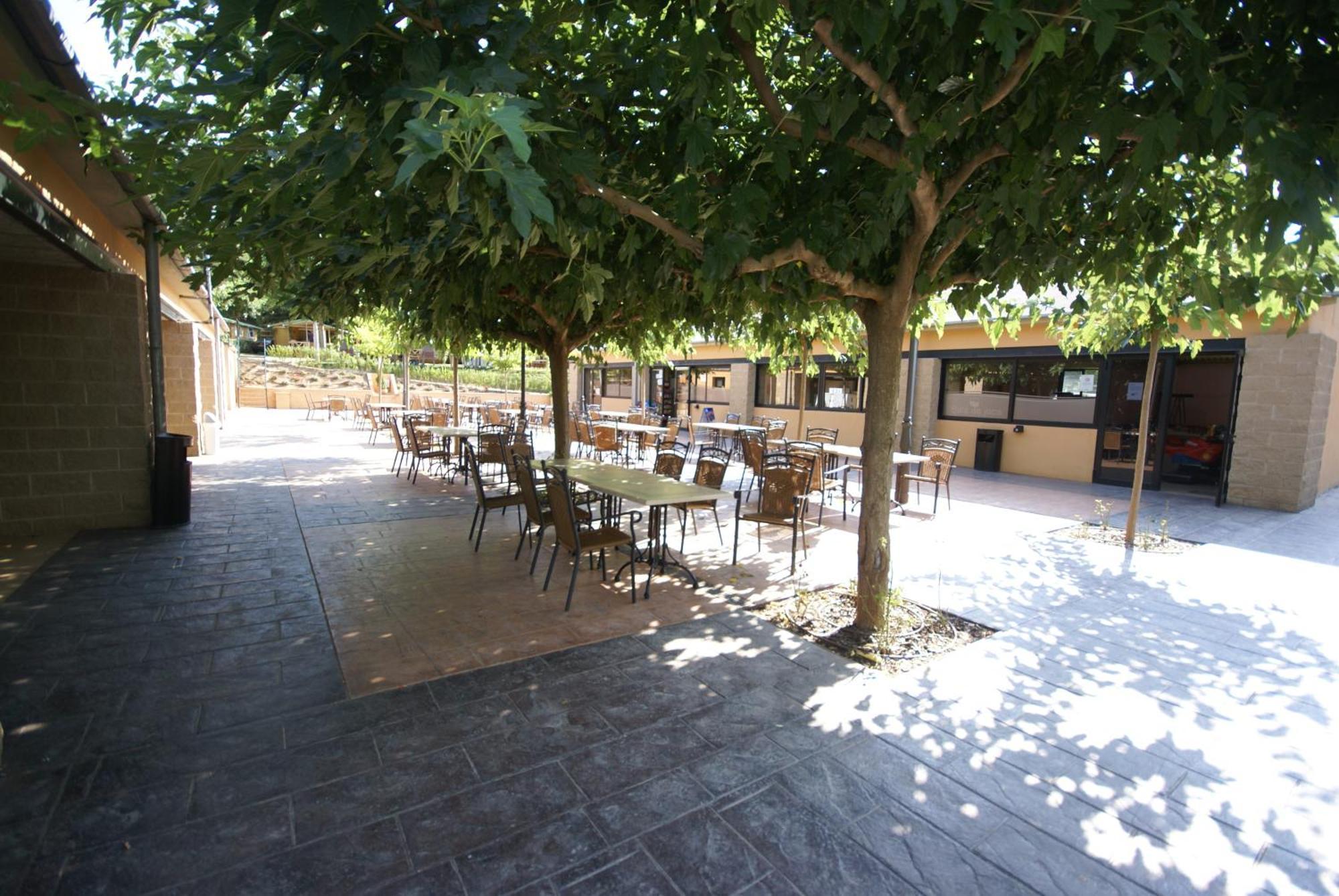 Camping Bassegoda Park Camping Albanya