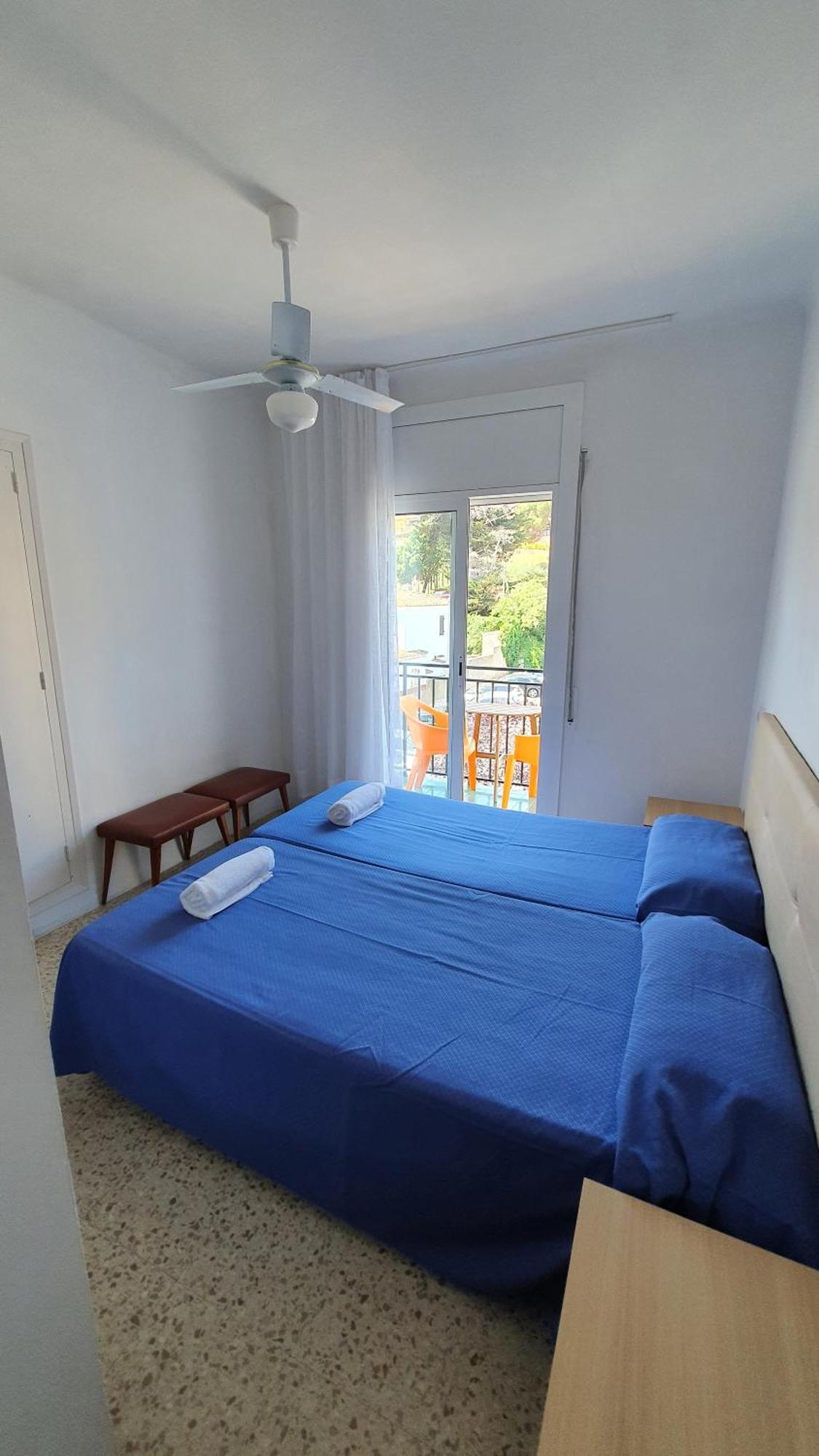 Hostal Cruz Tossa de Mar