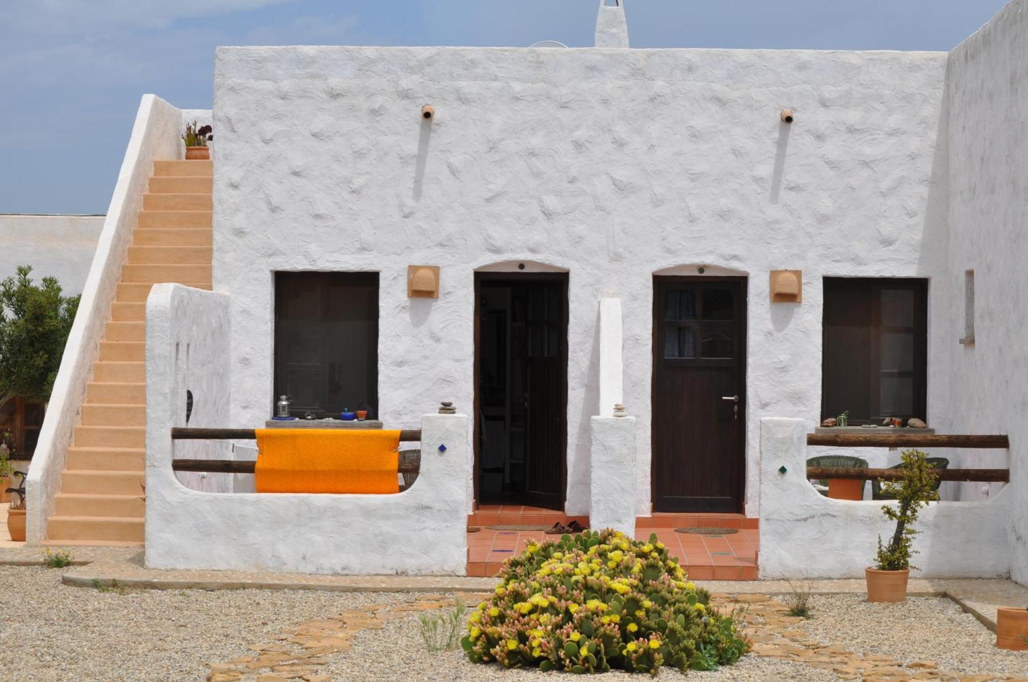 Country house Cortijo El Campillo *