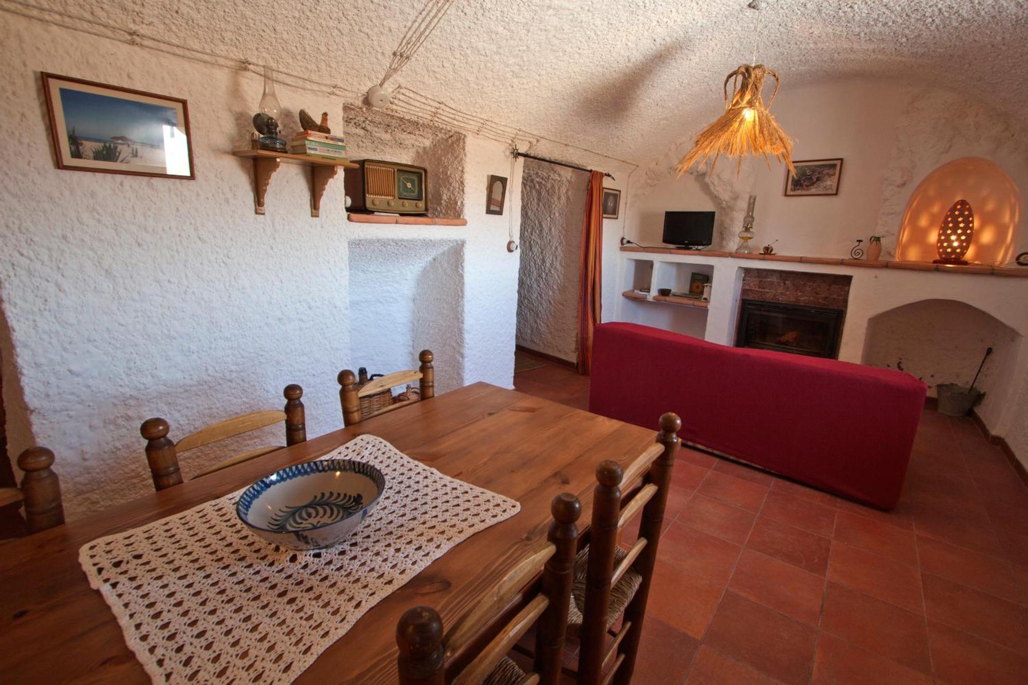 Cuevas El Torriblanco Country house Gorafe