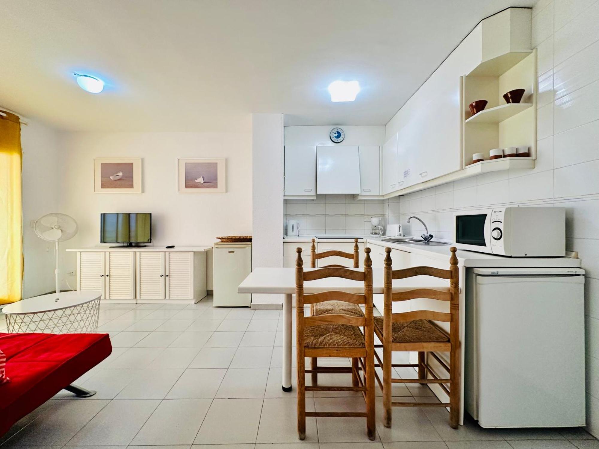 Roc Mar 2 5c - Apartamento Cerca Del Centro Y De La Playa - Terraza Con Vistas Al Mar Y Al Puerto * Roses