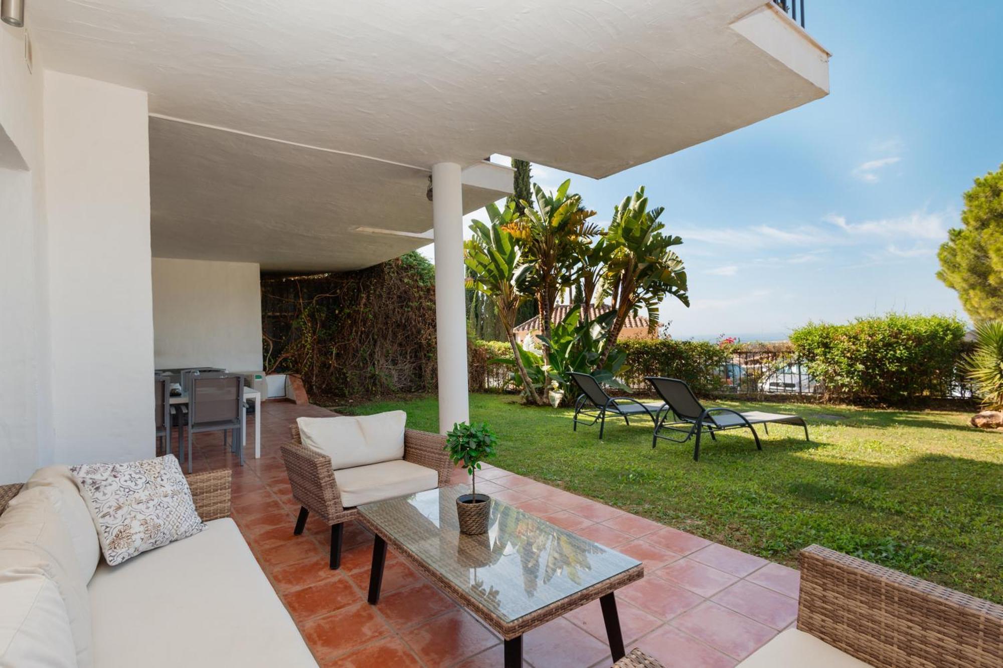 Sea View With Private Garden And Jacuzzi In Balcones Del Lago, Istan * El Ángel
