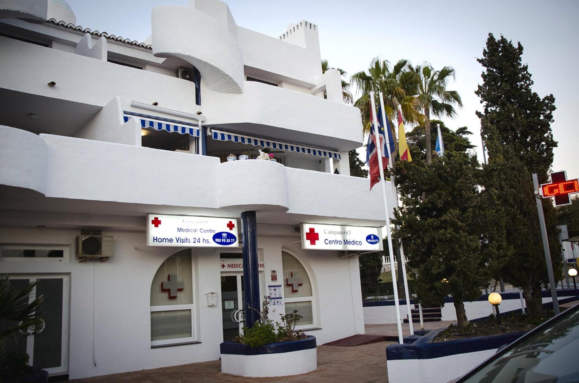 Luxury 2-bed With Big Terrace In With Outdoor Pools In Calahonda Apartment