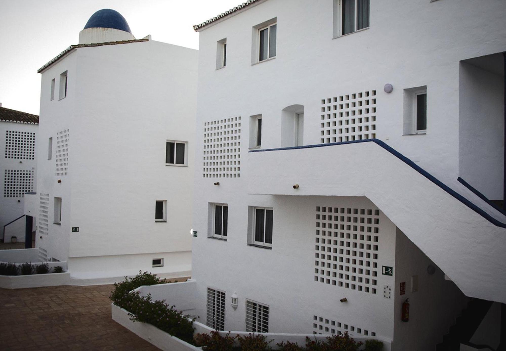 Luxury 2-bed With Big Terrace In With Outdoor Pools In Calahonda Sitio de Calahonda