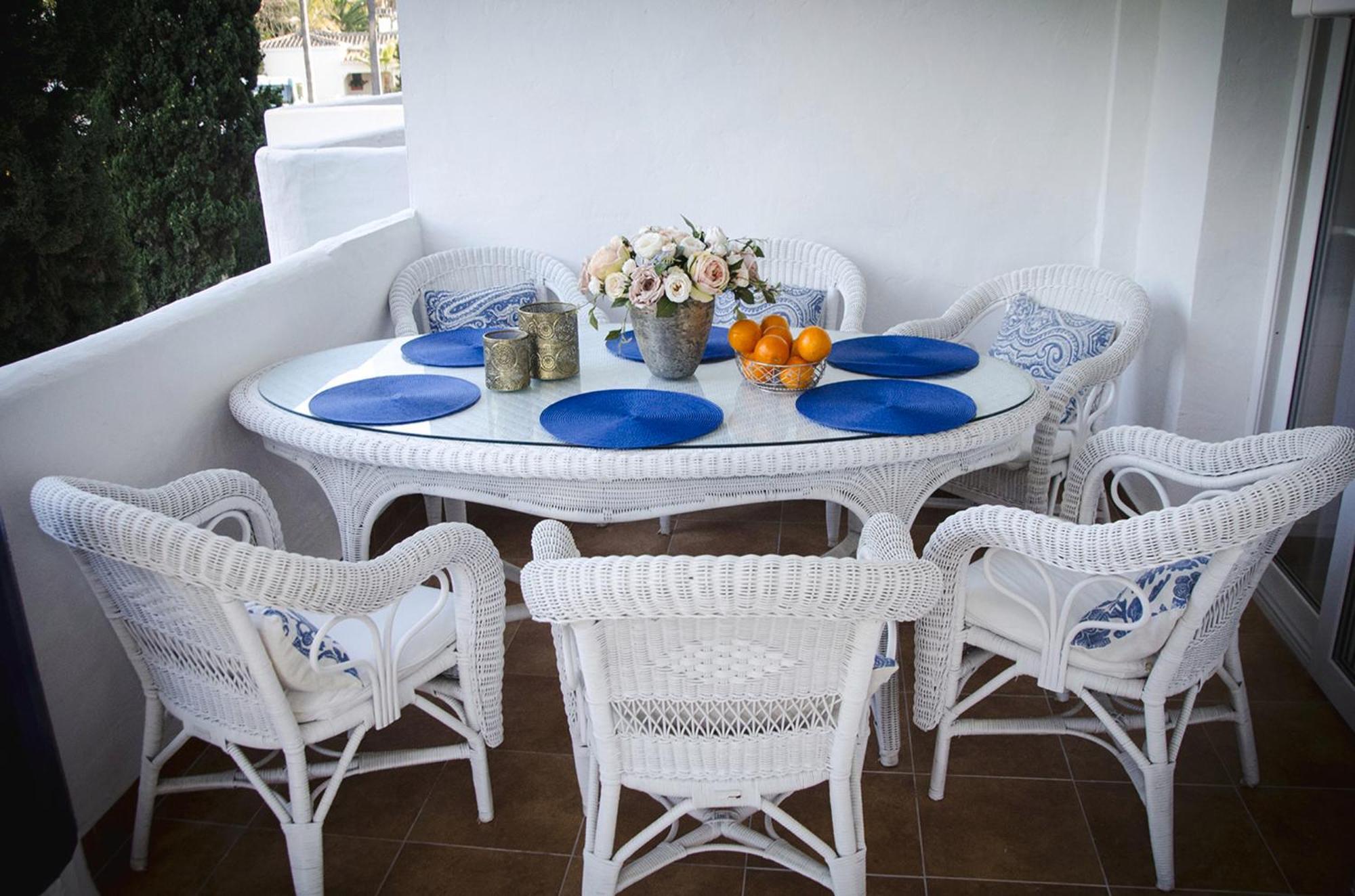 Luxury 2-bed With Big Terrace In With Outdoor Pools In Calahonda Sitio de Calahonda