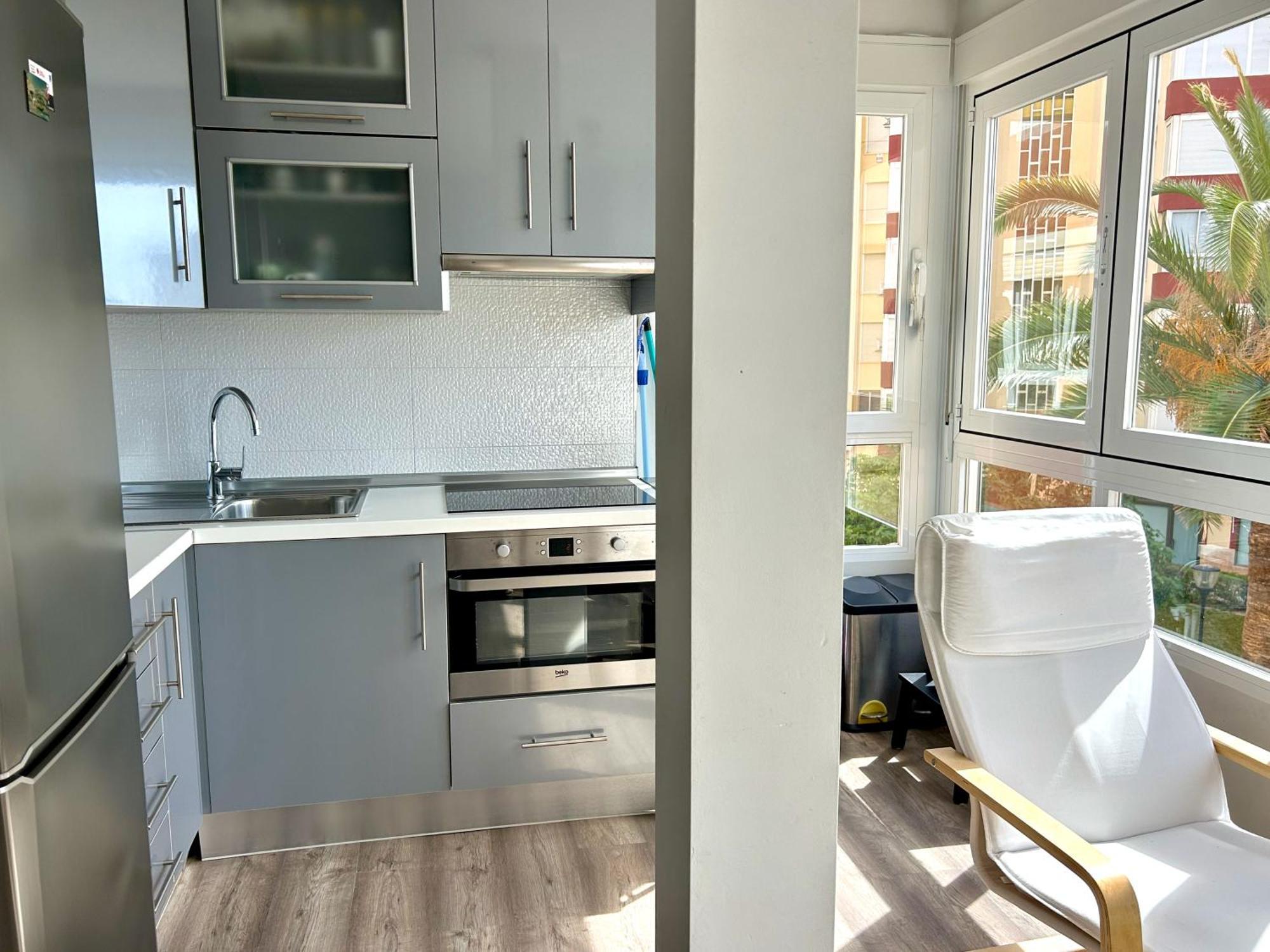 Apartamento Al Lado Del Paseo Marítimo Costa *