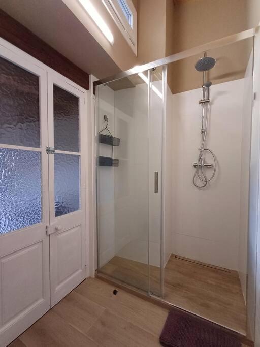 Feelhomevic. Atico Con Terraza En Centro Historico