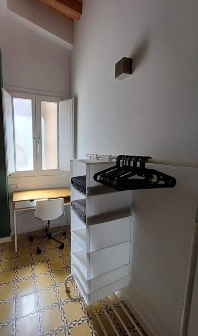 Apartment Feelhomevic. Atico Con Terraza En Centro Historico Vic