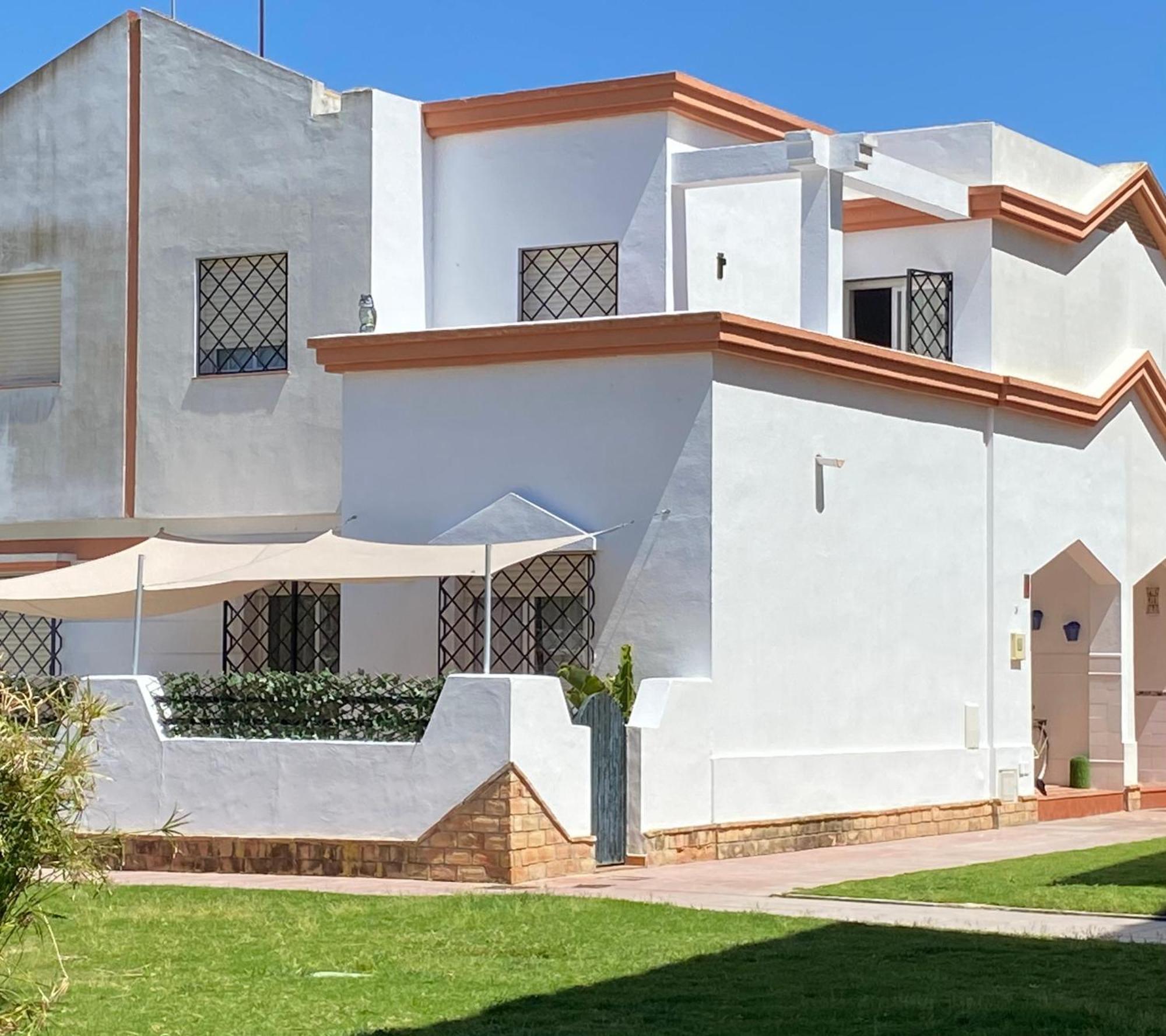 Casa Naranjos Playa Luz * Rota