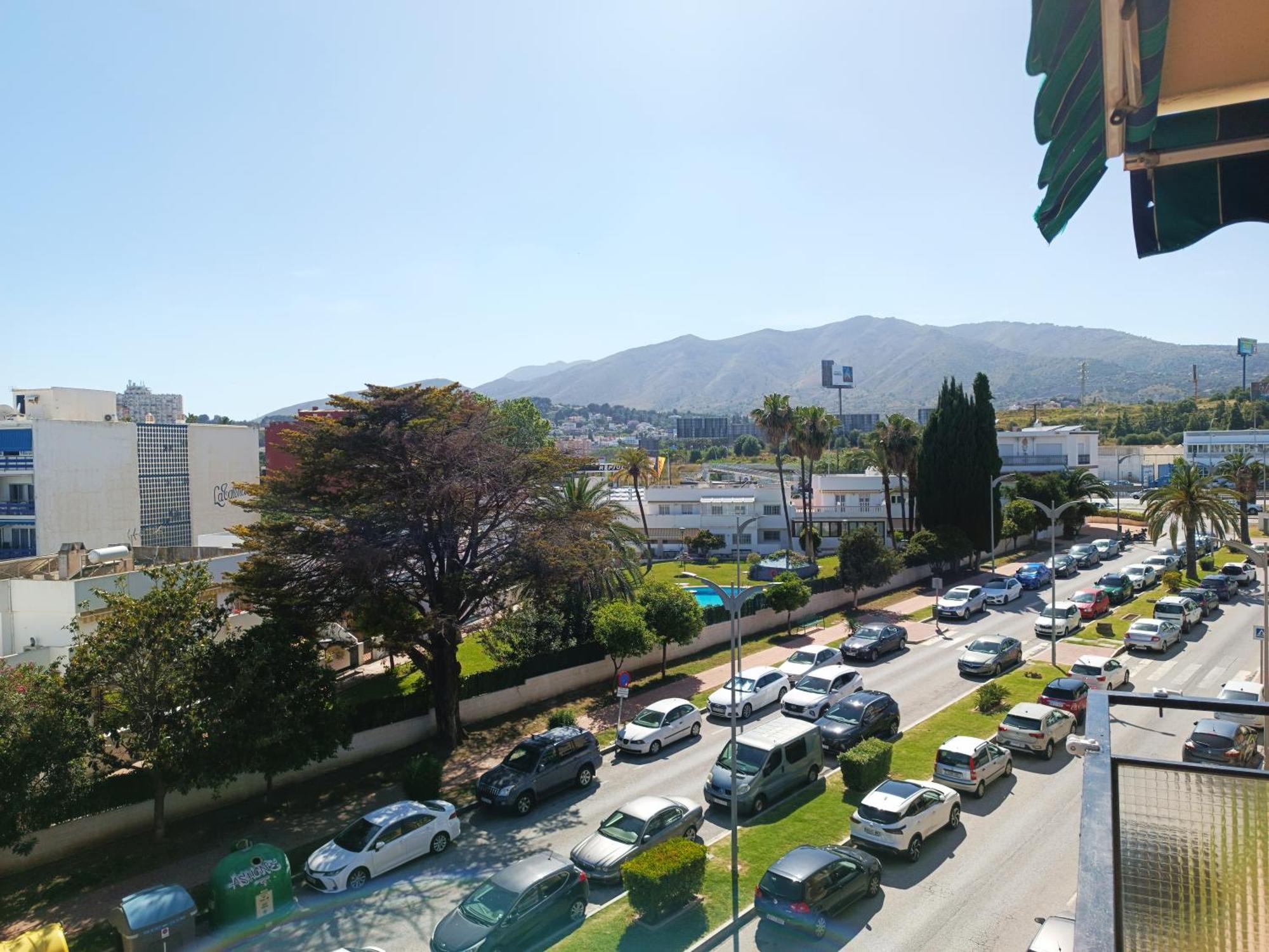 Apartamento Riv - Reformado, Terraza Con Vistas Al Mar, 1 Dormitorio, 800 Metros De La Playa Torremolinos