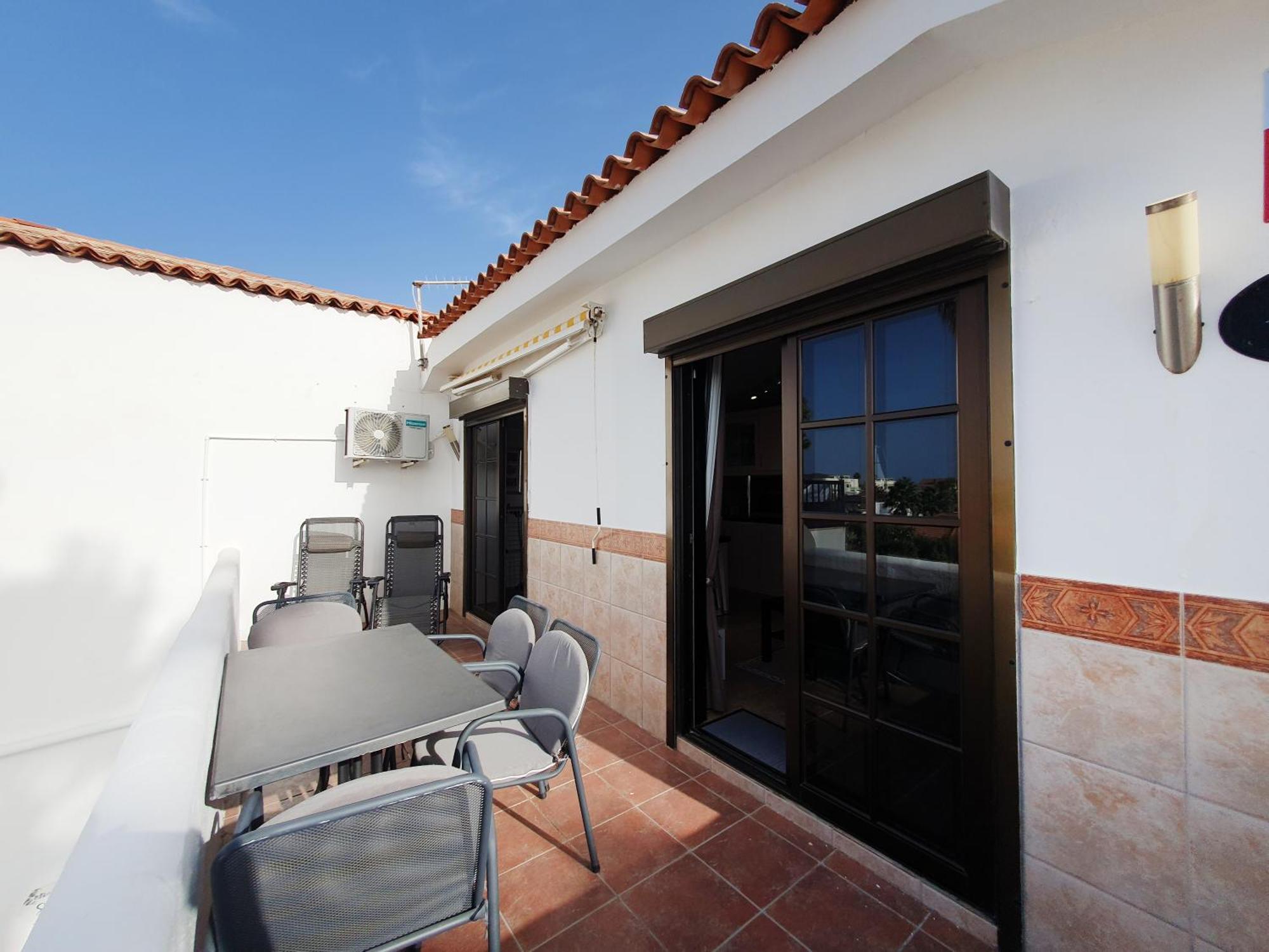 Apartamento Hajnalka - Heated Pool And Partial Ocean Views San Miguel de Abona