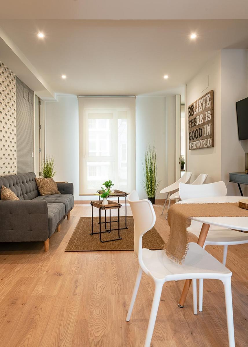 Apartamento Turisticos Con Terraza En Lapera *