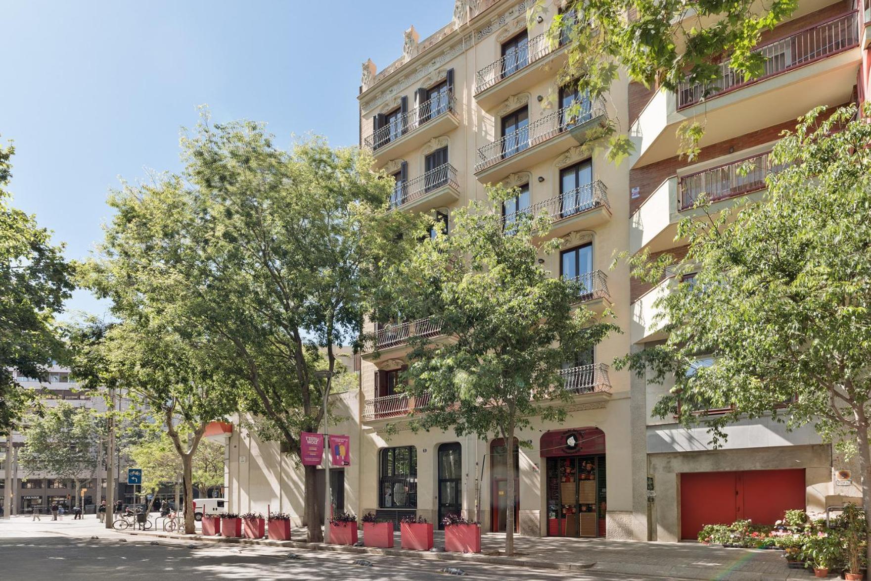 Ola Living Calabria Apartment Barcelona