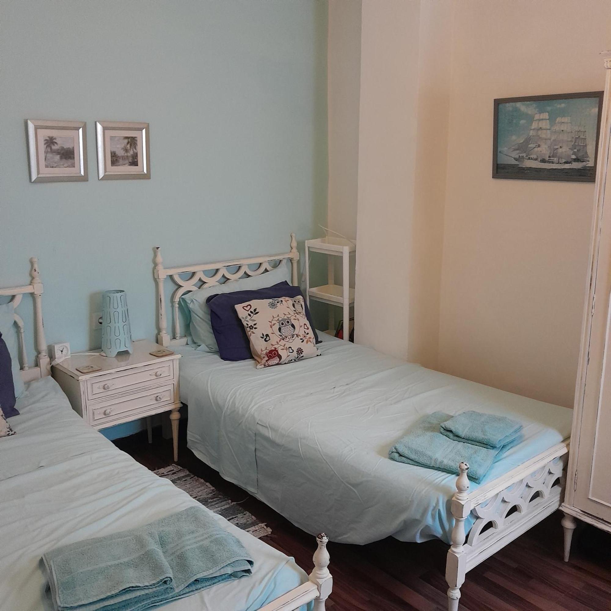 Casa De Tio, 3 Bedroom 2 Bath Townhouse, Casa Centro De