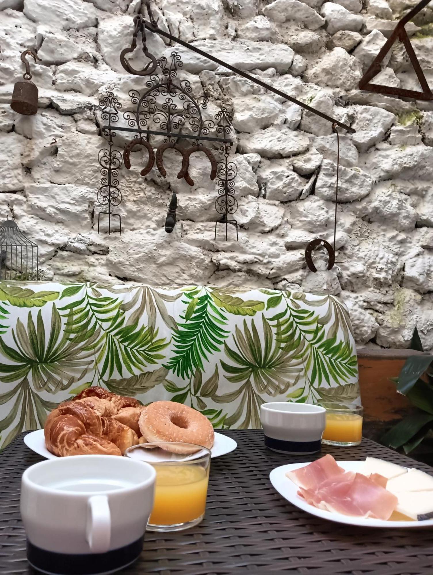 La Casa De La Plaza Güéjar Sierra