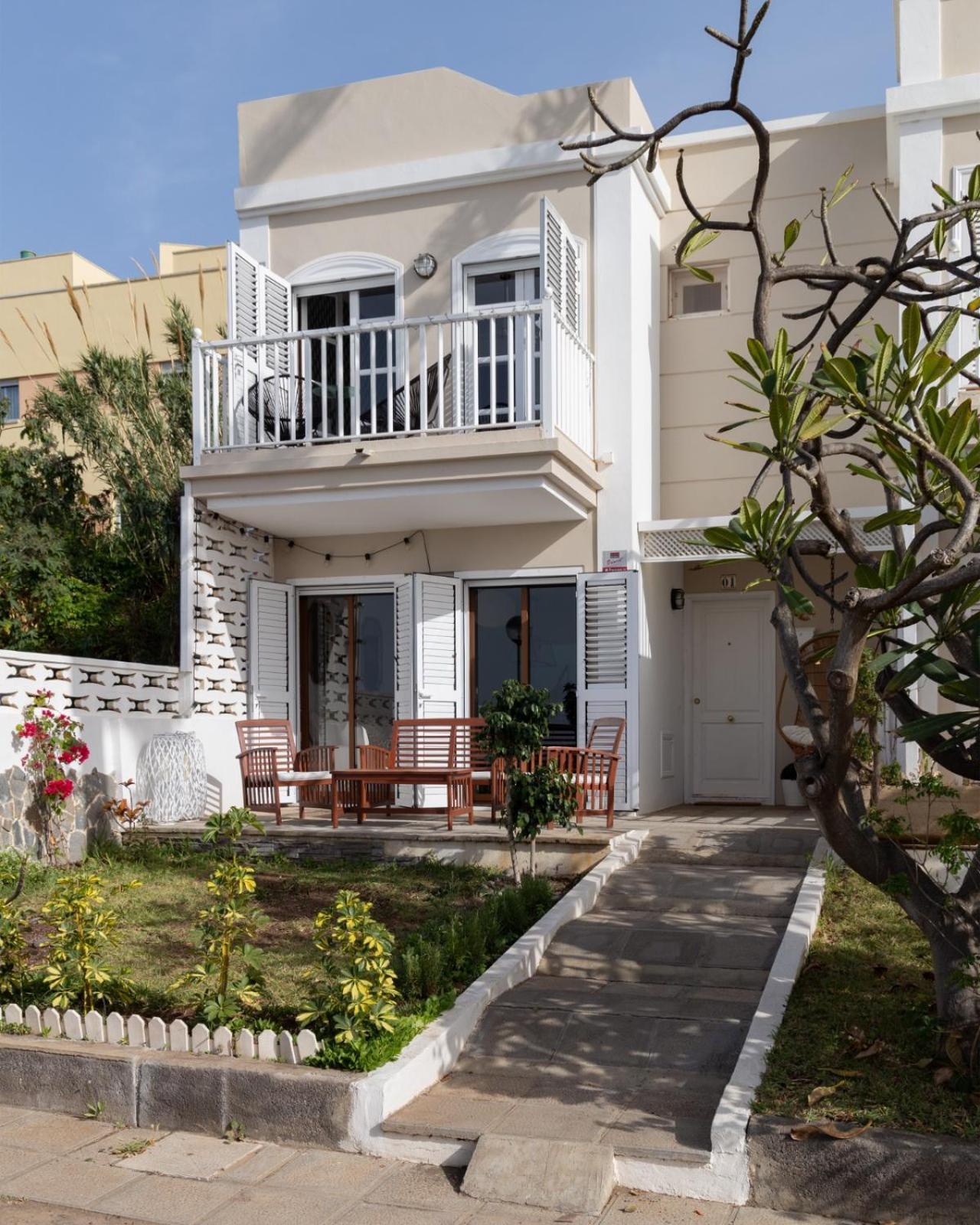 La Casa Nostra - Family Oriented House In Quiet Area Сasa de vacaciones Bajamar (La Laguna)