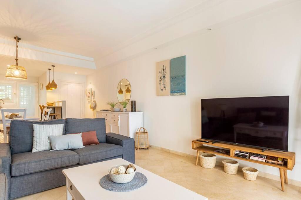 Precioso Bajo Recien Reformado Primera Linea Playa Apartamento *