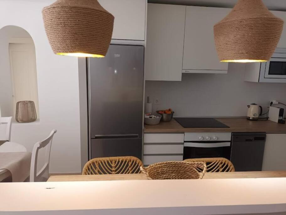 Precioso Bajo Recien Reformado Primera Linea Playa Apartamento
