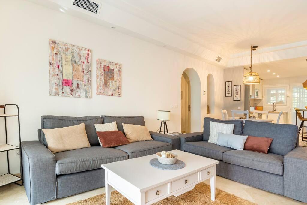 Precioso Bajo Recien Reformado Primera Linea Playa Apartamento