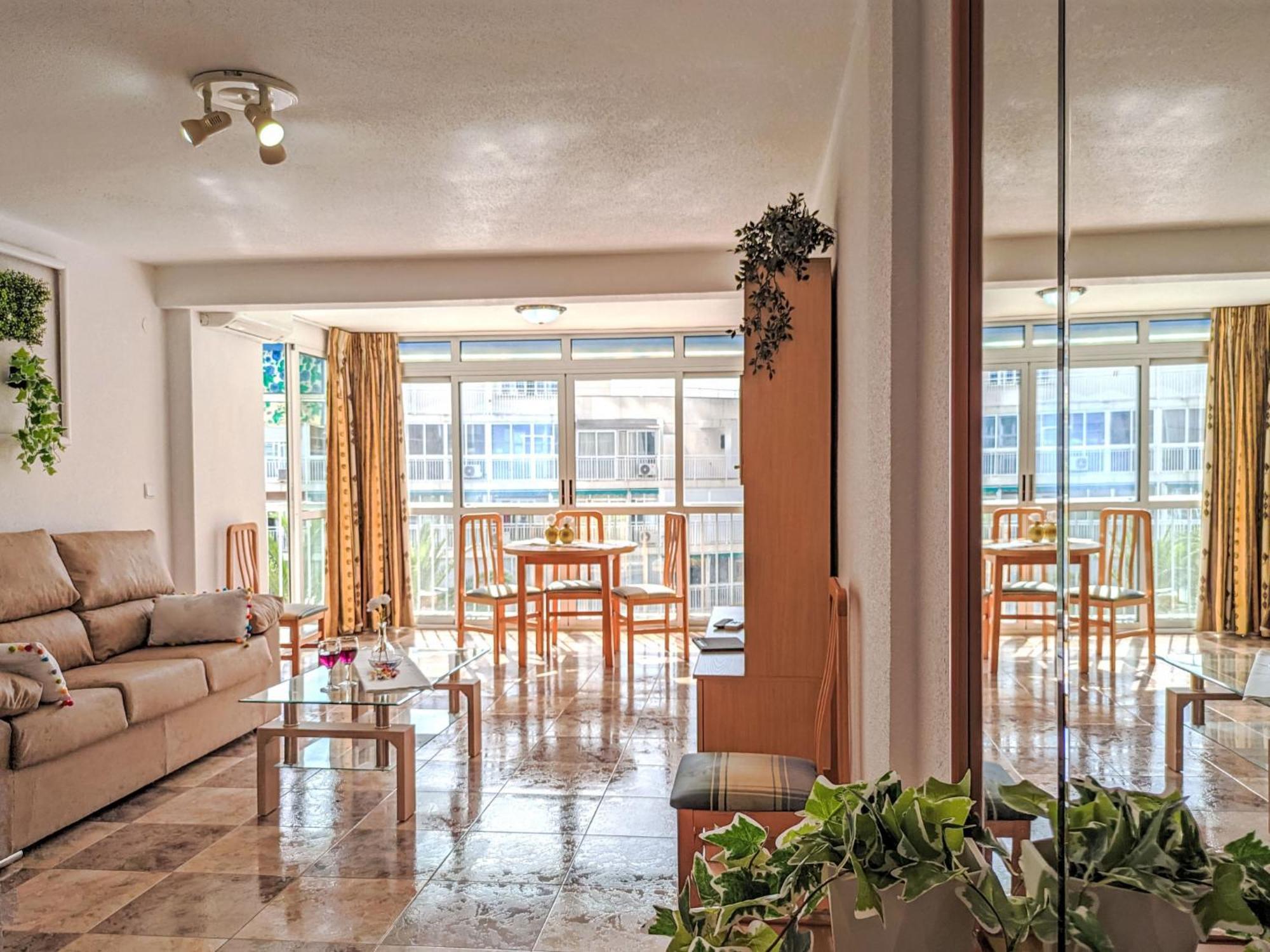 Halcon Levante Apartamento