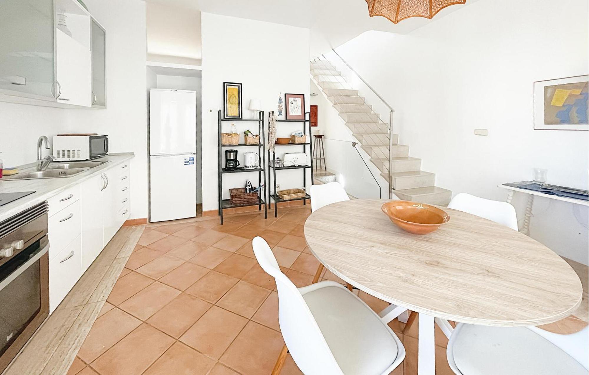 Сasa de vacaciones Lovely In Portocolom With Kitchen *