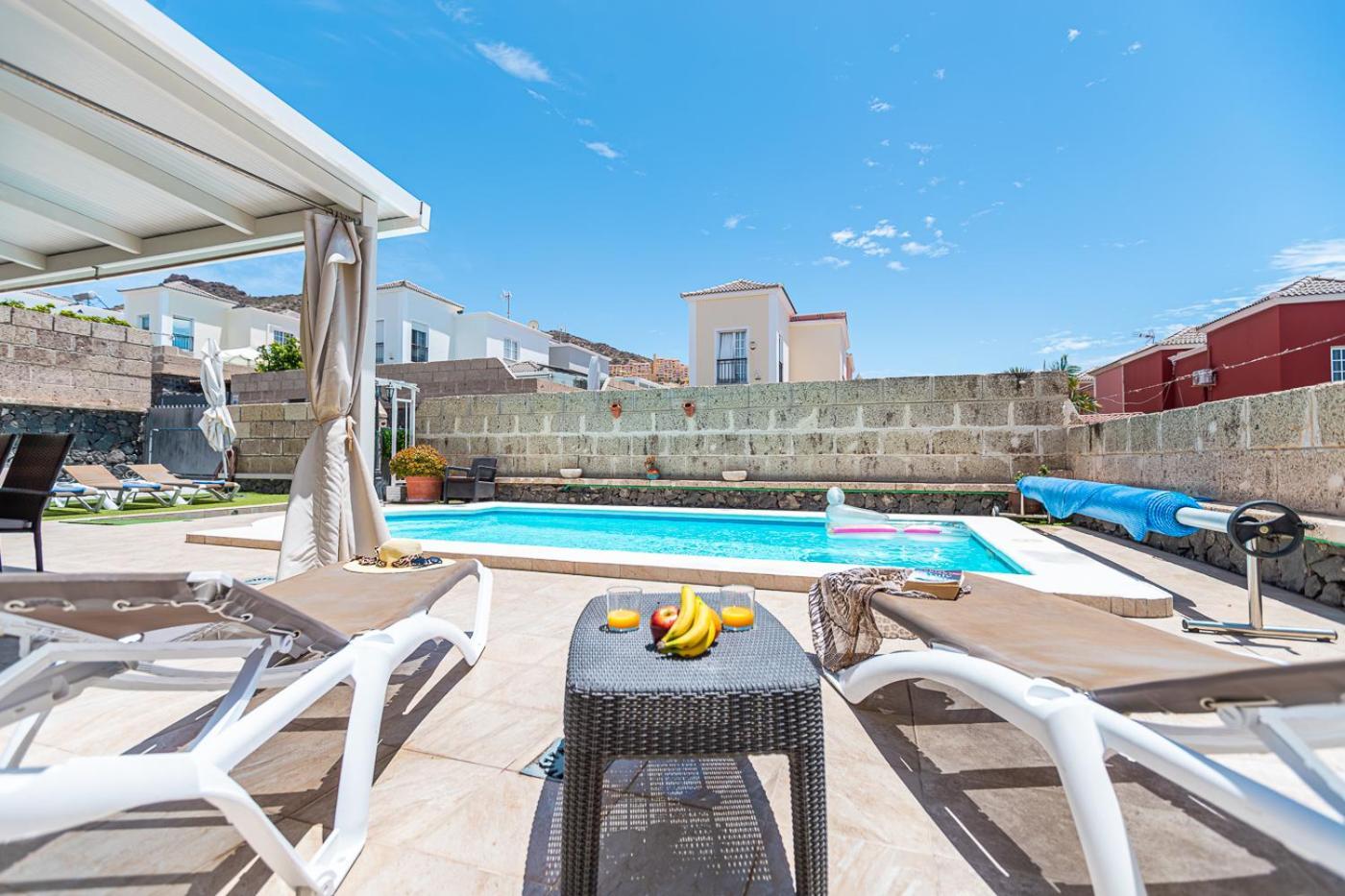 Cozy In Madroñal De Fañabe With Large Private Pool Villa Costa Adeje (Tenerife)