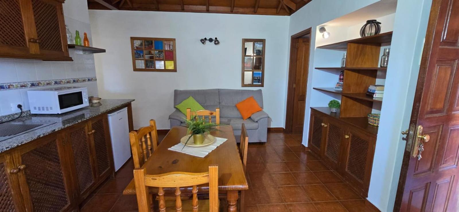 La Bodega *
