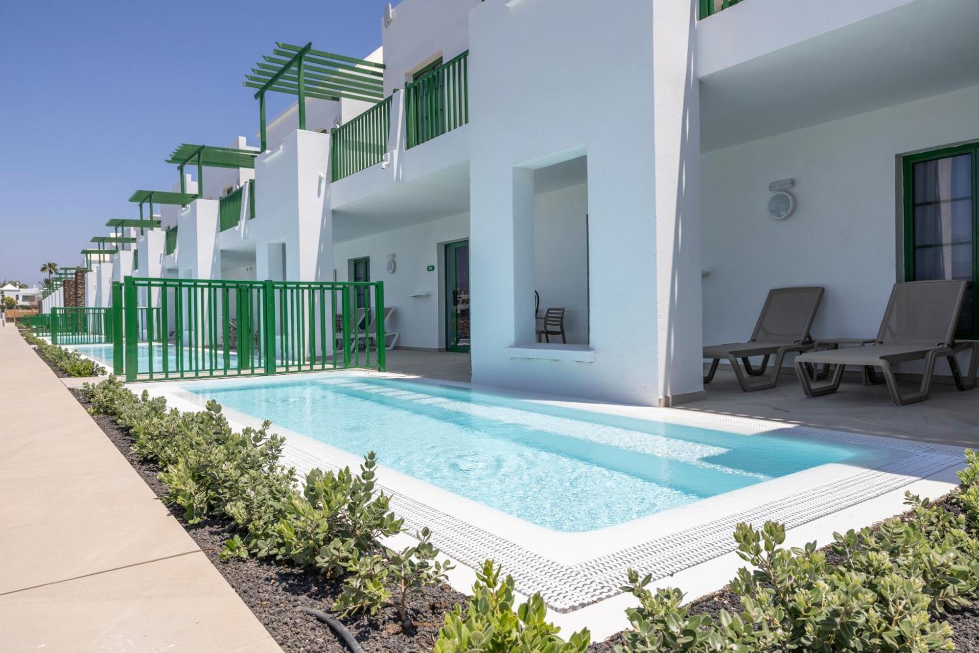 Hotel Mynd Yaiza 4*