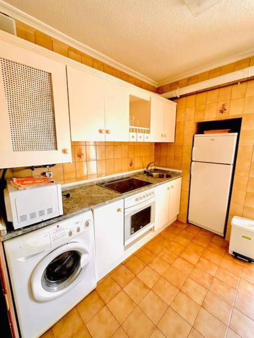 Somo, Atico En Primera Linea De Playa Y Surf Apartamento *