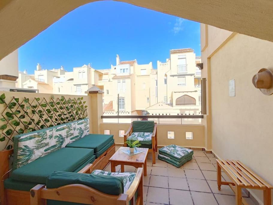 Apartamento Apto Roquetas Con Terraza, A 1min De La Playa, Garaje Y Piscina Roquetas de Mar