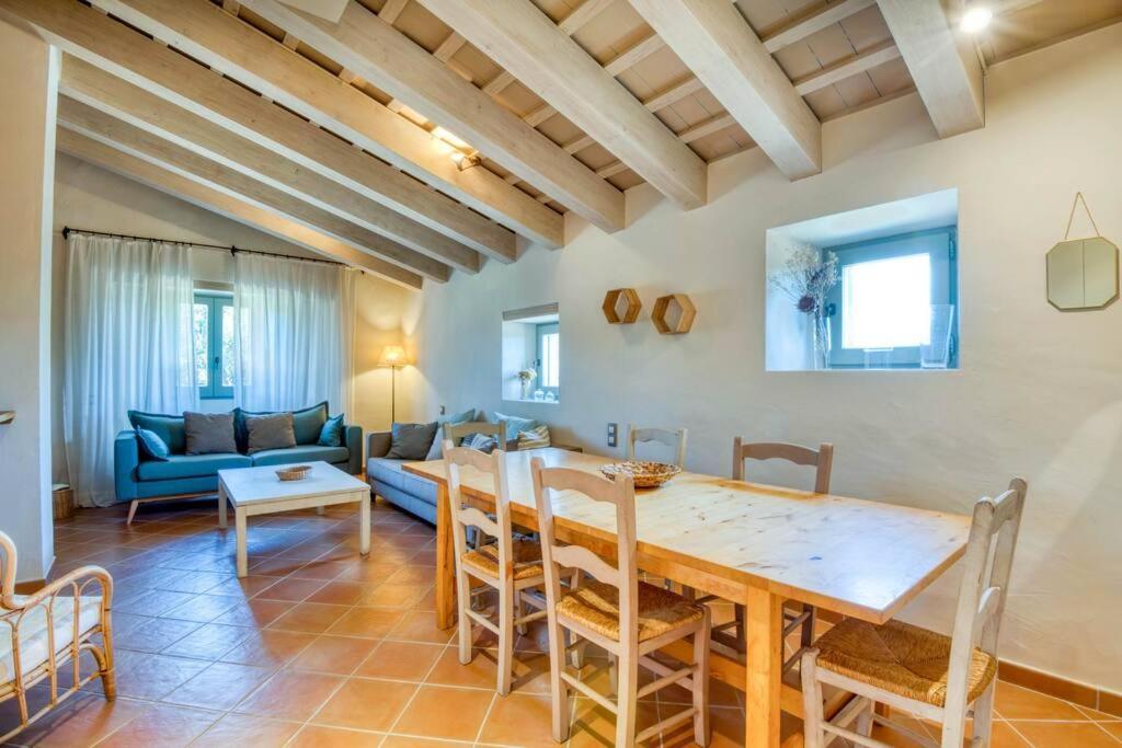 Mas Dalia - - Girona - Monells, Emporda Villa *