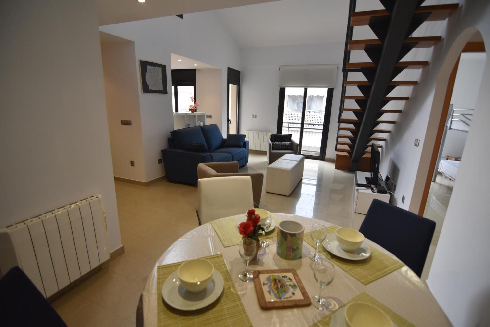 Apartamento Rnet Duplex Granada Rosas
