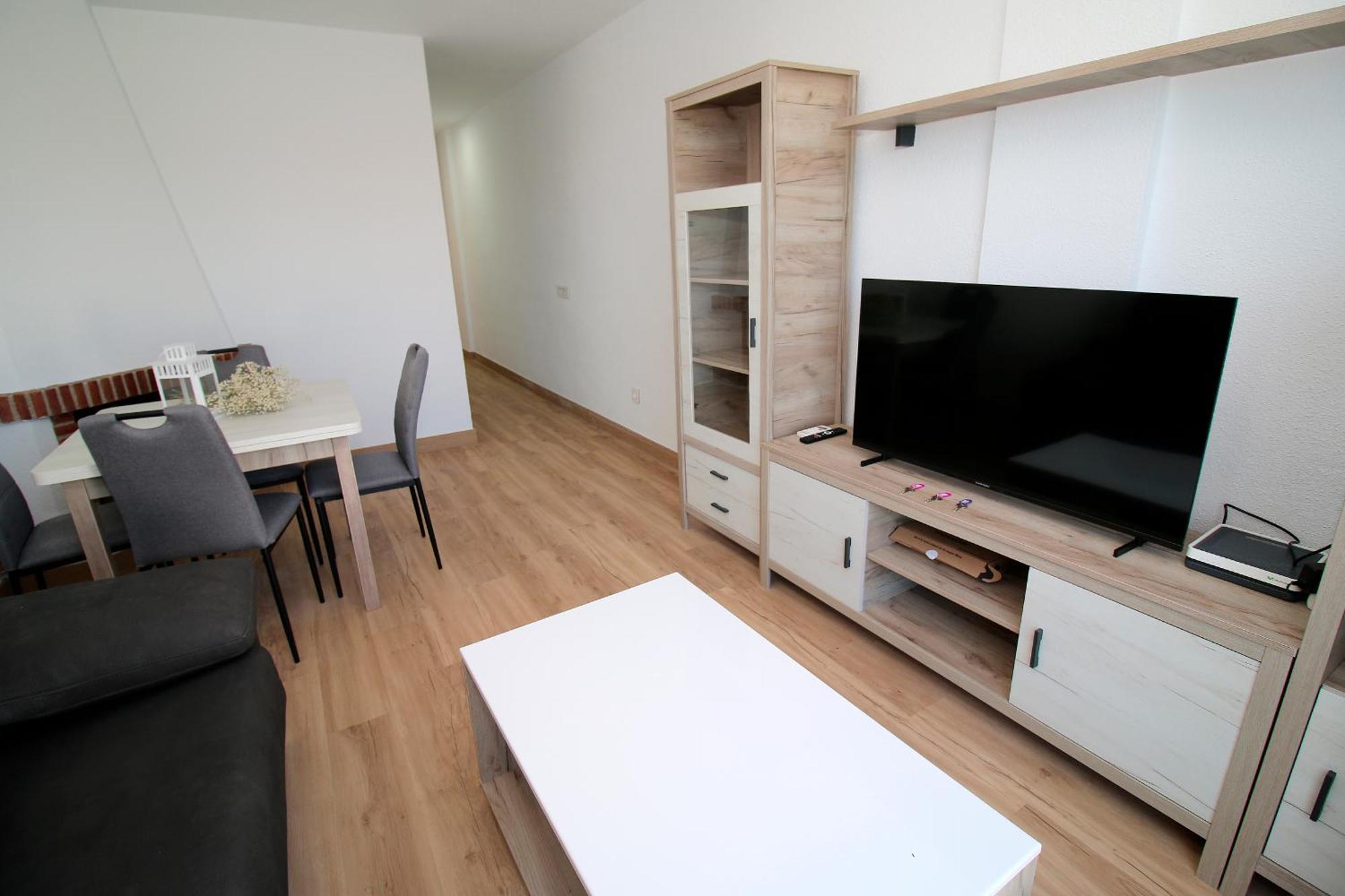 Luna De Apartment
