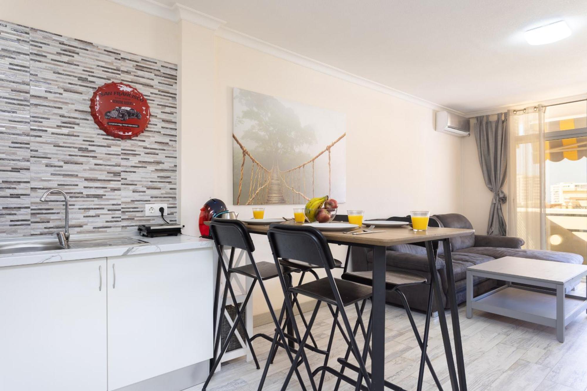 Apartamento Okstay Marina Palace Tenerife With Balcony And Pool View Costa Adeje (Tenerife)