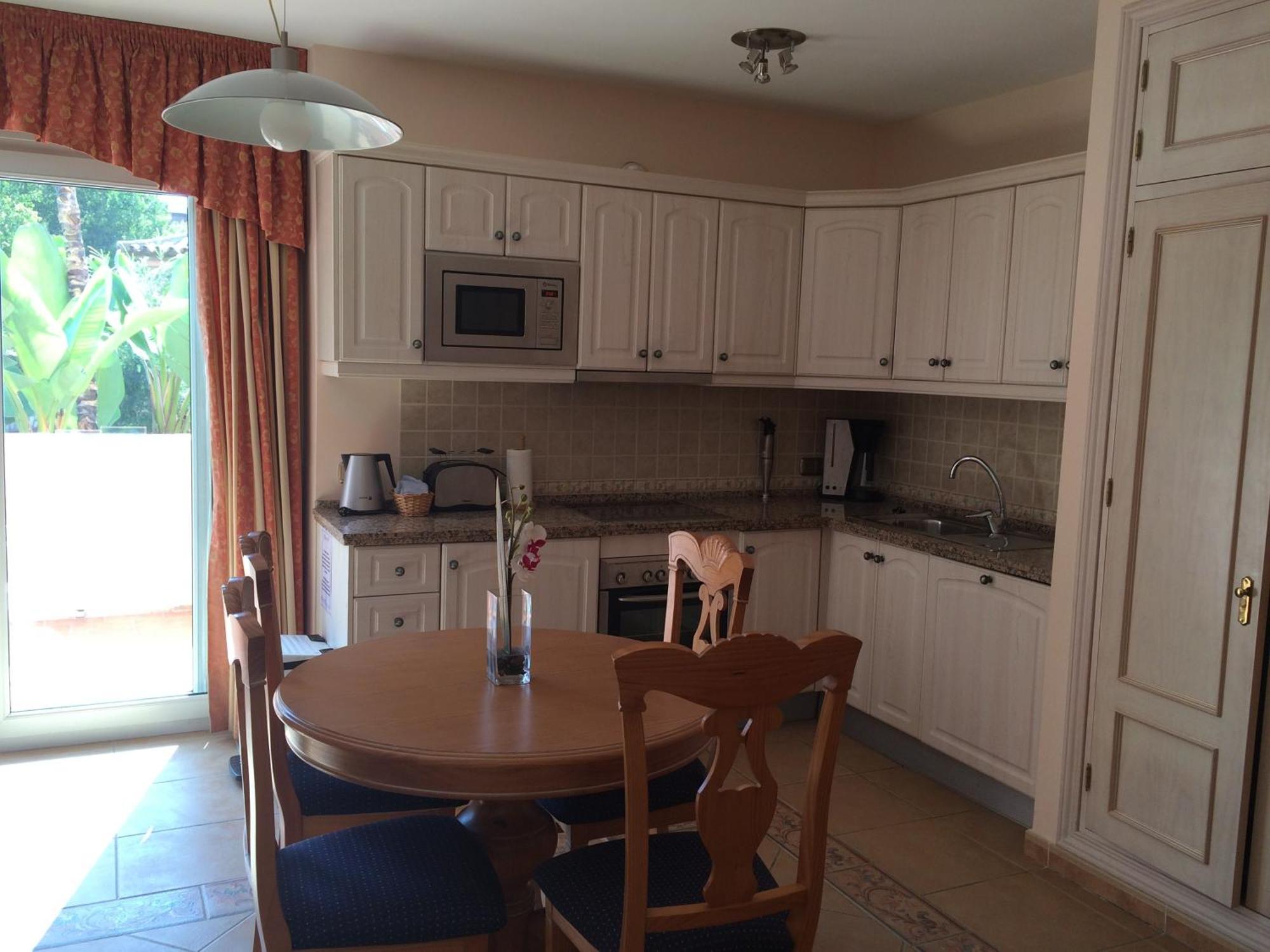 Apartamento At Club Playa Real Marbella